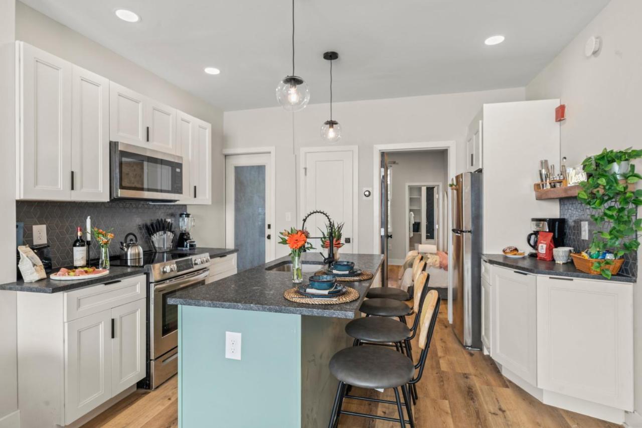 Passyunk Square Spacious 1 Bedroom Oasis- Huge Deck Филадельфия Экстерьер фото